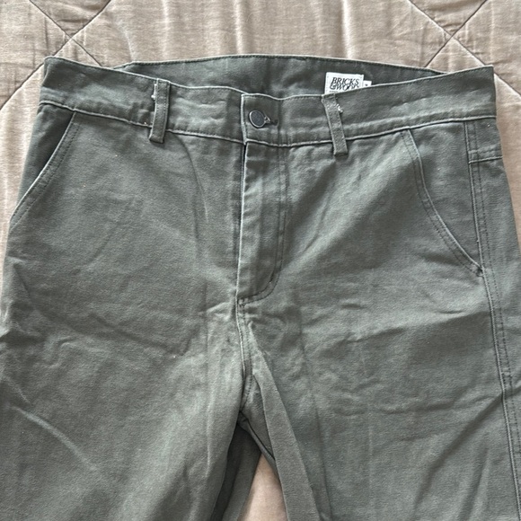 Bricks & Wood Green Chinos Cotton Blend - Picture 2 of 6